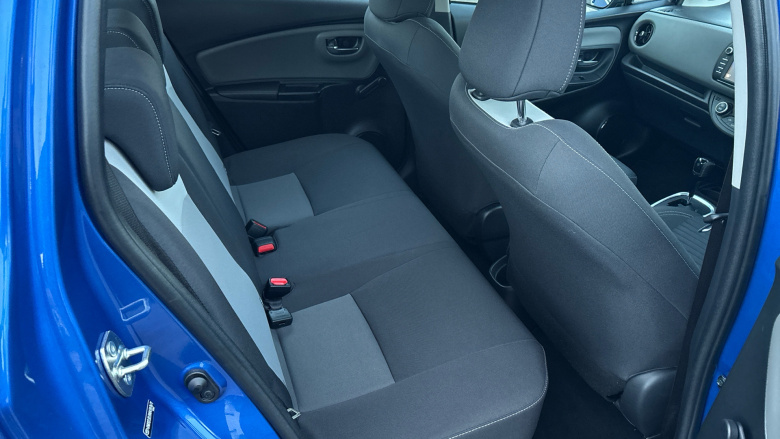 Toyota Yaris 1.5 Hybrid Icon 5dr CVT Hybrid Hatchback